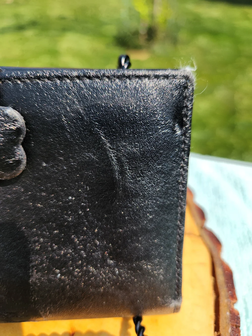 Authentic Furla trifold Compact wallet crafted from smooth black leather.